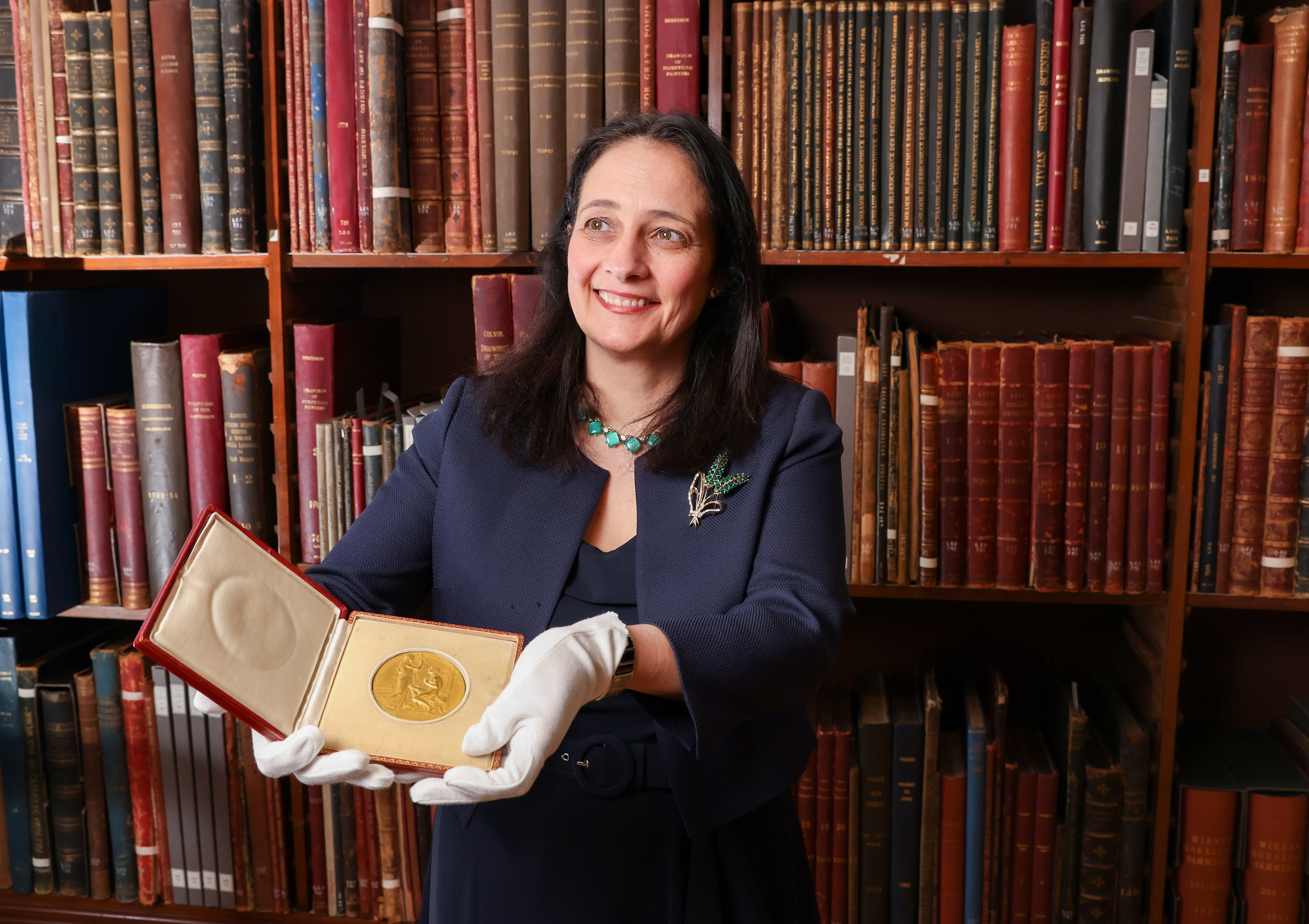 Minister Martin with Yeats Nobel Medal