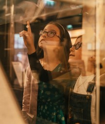 Image of two young girls pointing in the Yeats exhibition