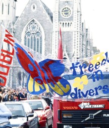 Meirge le haghaidh mórshiúl bróid