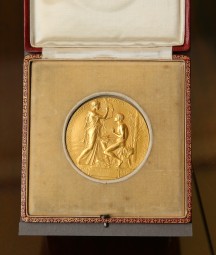 Nobel medal 