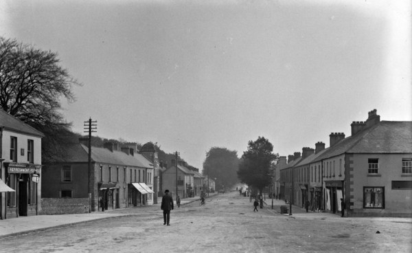 LEINSTER: Main Street, Abbeyleix, County Laois