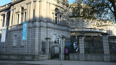 National Library of Ireland exterior 