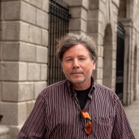 image of lecturer and artist kenneth donfield