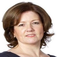 Headshot of Marian Lyons
