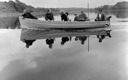 Fishing in Donegal Bay / Denis Tynan (1971) Fishing in Donegal Bay / Denis Tynan (1971)